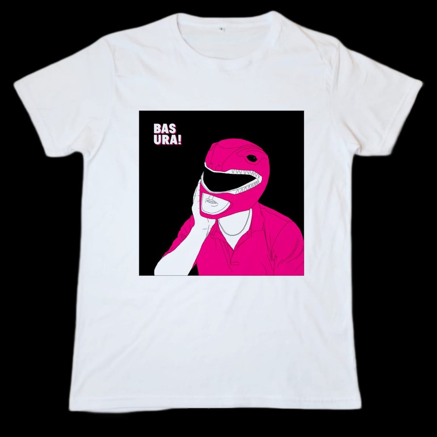 Remera blanca Basura con casco rosa